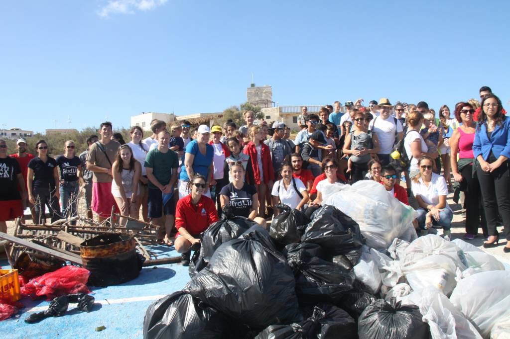 cleanup us embassy