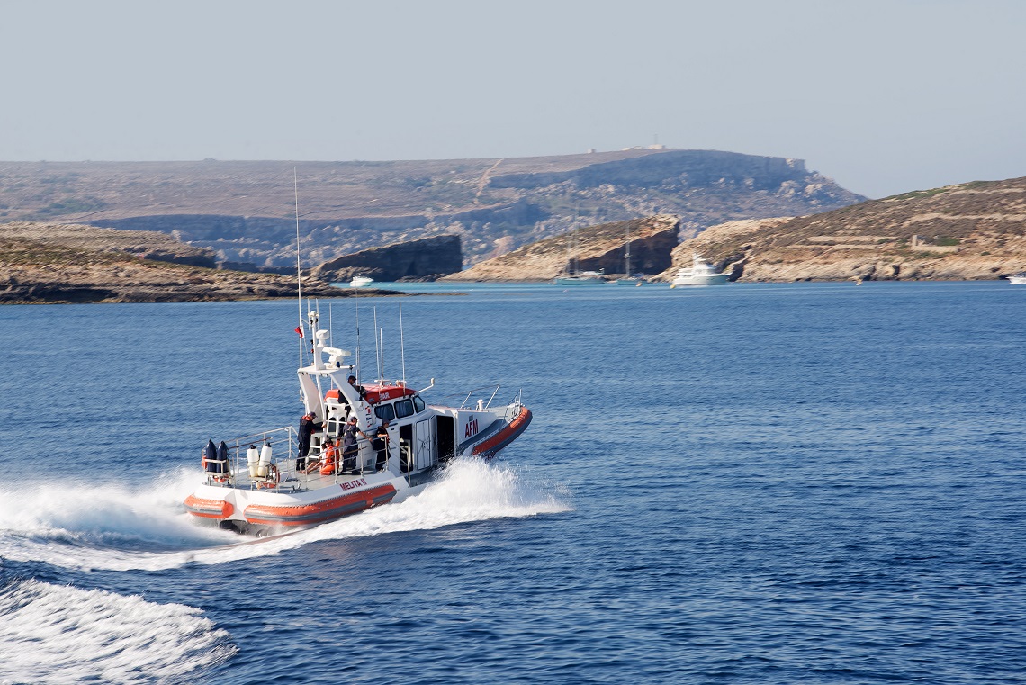 Il-Forzi Armati ta' Malta jsalvaw raġel wara li ġarrab xi ġrieħi fuq ...