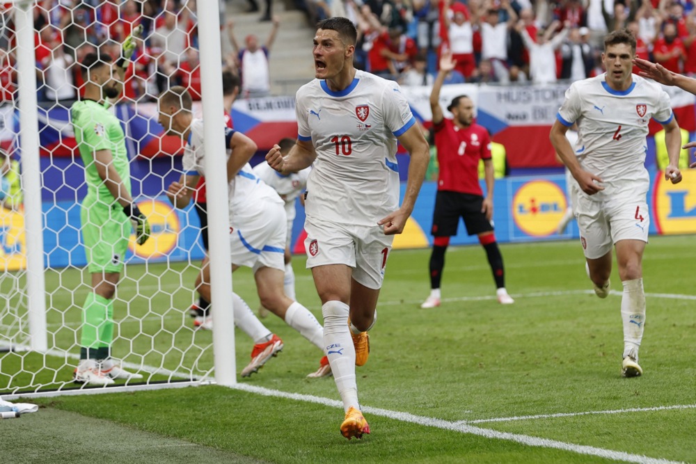 Draw Bejn Il Georgia U R Repubblika eka Li J alli Kollx Miftu G at draw-bejn-il-georgia-u-r-repubblika-eka-li-j-alli-kollx-miftu-g-at