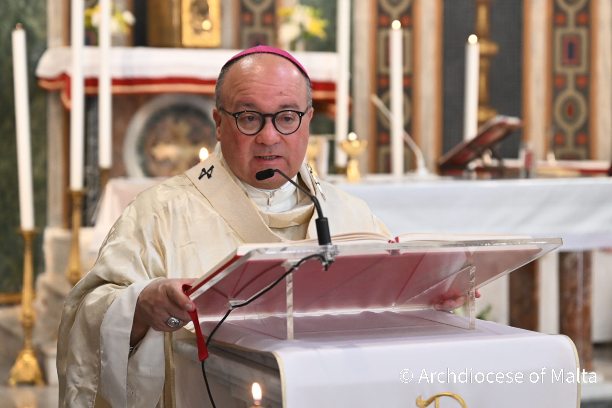 L-Arċisqof Charles Scicluna jinsisti li l-ewtanasja hi qtil - NETnews