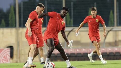 Il-plejers ta' Birkirkara jitħarġu qabel l-ewwel logħba kontra FC Petrocub Hincesti.