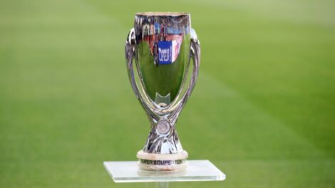 It-trofew tal-UEFA Super Cup
