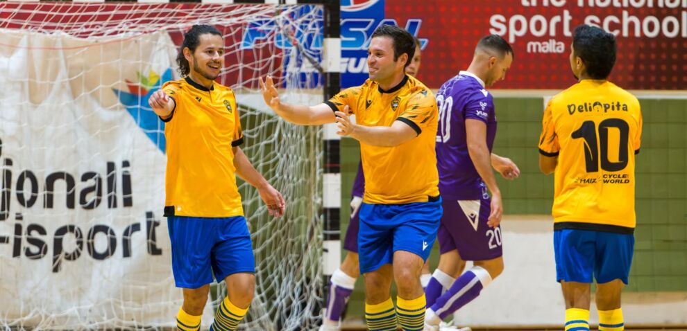 Kelna xalata ta' gowls fl-ewwel ġurnata tal-Kampjonat tal-Futsal għall-istaġun il-ġdid 2025/26.