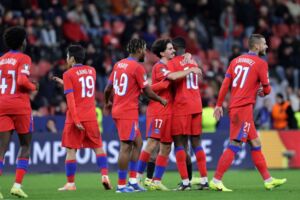 Kontra Bayern Leverkusen, PSG kienu fi klassi għalihom.