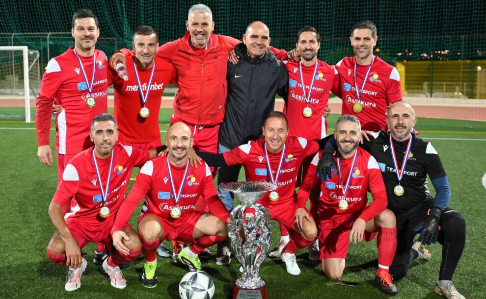 It-tim tal-MFPA, rebbieħ tar-raba' edizzjoni tal-kompetizzjoni David Cluett Memorial Cup.