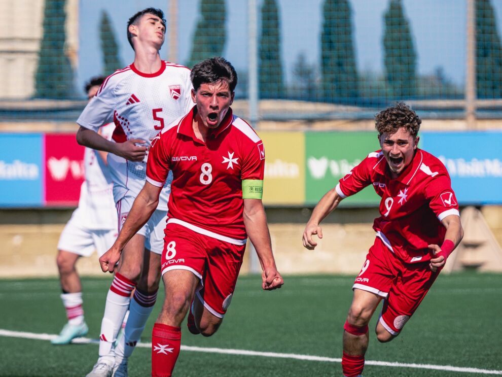 It-tim nazzjonali Malti ta' taħt is-16-il sena llum rebaħ 7-0 kontra Ġibiltà (Ritratt ta' Owen Damato)