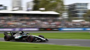 George Russell fuq Mercedes rebaħ l-ewwel pole-position tal-istaġun il-ġdid tal-Formula 1.