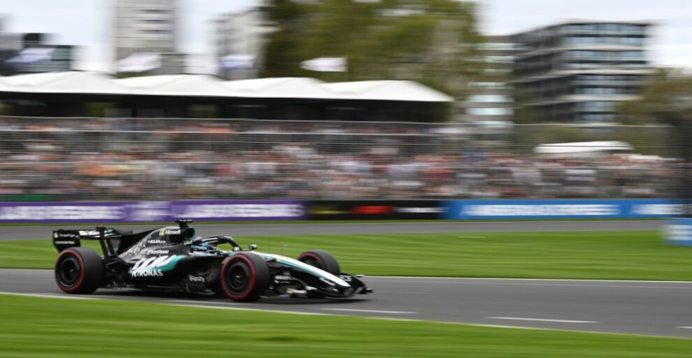 George Russell fuq Mercedes rebaħ l-ewwel pole-position tal-istaġun il-ġdid tal-Formula 1.