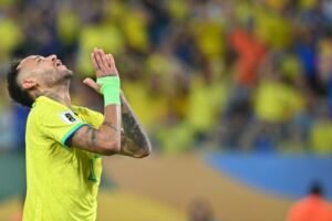 Neymar jitħalla barra mill-iskwadra proviżorja tal-Brażil.