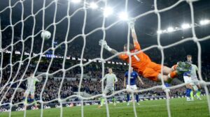 Azzjoni mill-partita bejn Everton u Manchester City